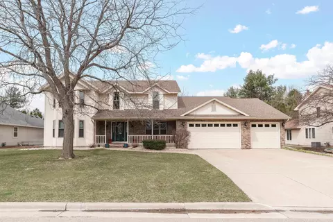 1872 Barrington Dr, Sun Prairie, WI 53590