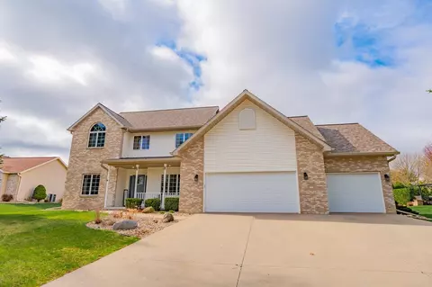 2187 Essex Dr, Sun Prairie, WI 53590