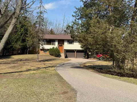 e11934 Bent Tree Drive, Baraboo, WI 53913