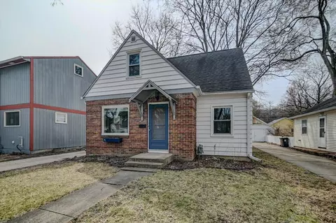 2925 Stevens St, Madison, WI 53705