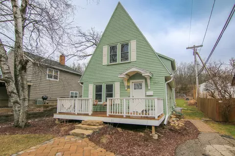 2907 Mckinley St, Madison, WI 53705