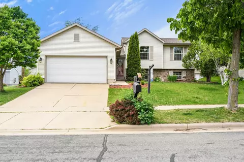 3918 Cosgrove Dr, Madison, WI 53719