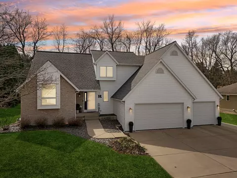 119 Vilas Hibbard Pkwy, Lodi, WI 53555