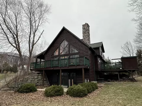 n6816 Hidden Valley Drive, Beaver Dam, WI 53916