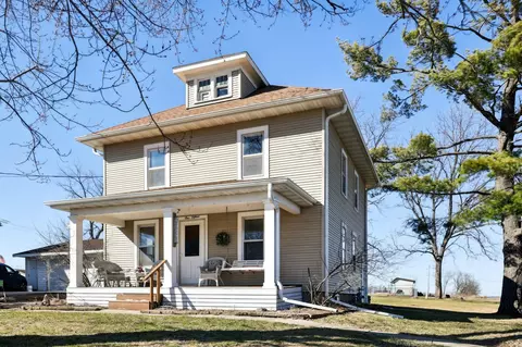 115 W Wilson St, Blanchardville, WI 53516