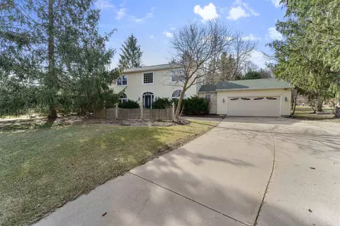 7301 Longmeadow Rd, Madison, WI 53717