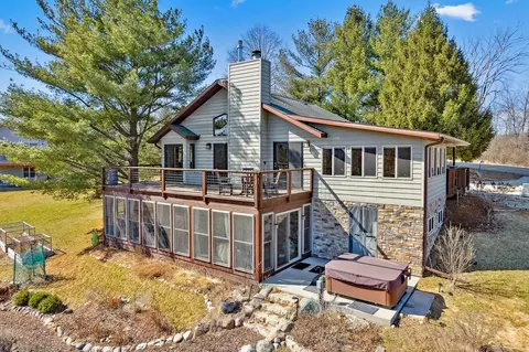 e2573 Leider Lane, La Valle, WI 53941