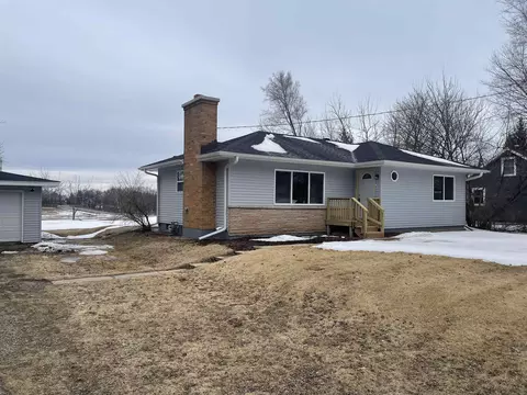 4842 Irish Ln, Fitchburg, WI 53711