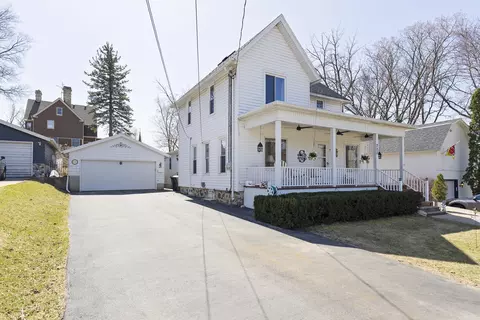 222 E 222 12 E Ogden St, Jefferson, WI 53549