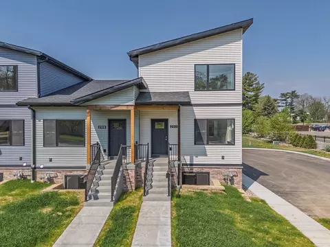 202 S Dewey Ave, Reedsburg, WI 53959