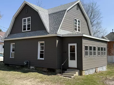 138 W Logan St, Endeavor, WI 53930