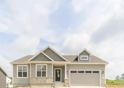 6050 Woodbine Dr, Madison, WI 53718