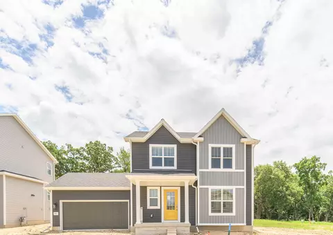 6045 Woodbine Dr, Madison, WI 53718