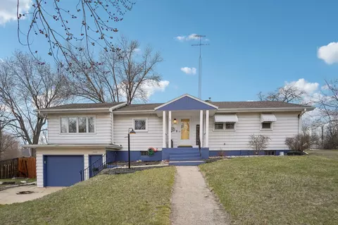 337 Summit St, Portage, WI 53901
