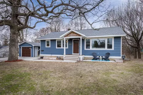 532 East St, Stoughton, WI 53589