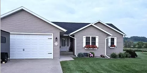 878 Rolling Hills St, Bangor, WI 54614