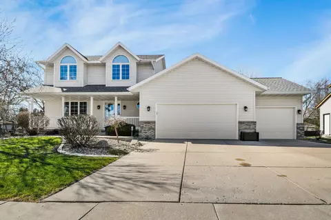 505 Lynnbrook Dr, Deforest, WI 53532