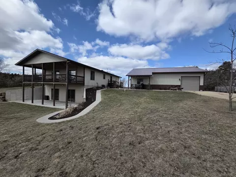 w5925 Elk Avenue, Westfield, WI 53964