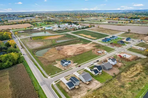 5624 Divine St, Madison, WI 53718