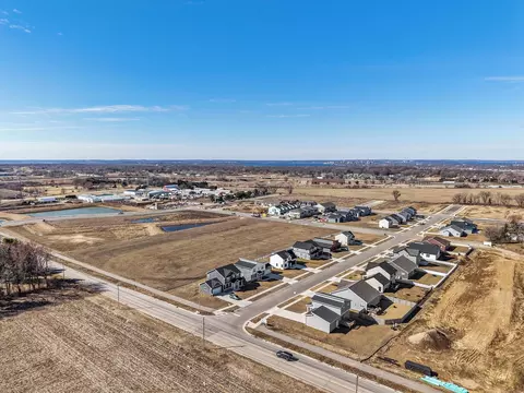 5621 Glorious Dr, Madison, WI 53718