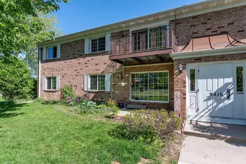 3410 Valley Ridge Rd #1, Middleton, WI 53562