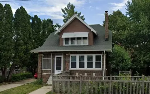 326 N Terrace St, Janesville, WI 53548