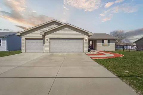 4415 E Rotamer Rd, Janesville, WI 53546