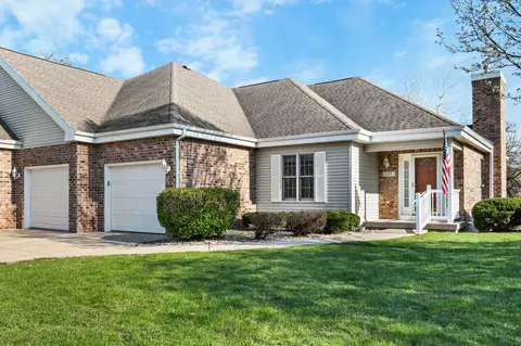 117 Glenn Dr, Cottage Grove, WI 53527