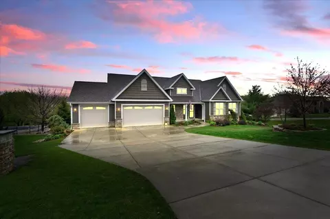 5826 Grassland Ter, Marshall, WI 53559