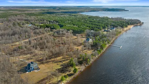 w5073 Southview Drive, Necedah, WI 54646