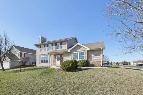 147 Marcie Dr, Brooklyn, WI 53521