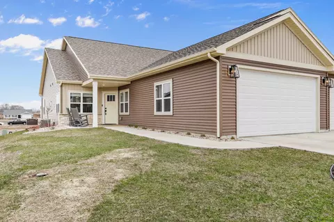 325 Isham St, Stoughton, WI 53589