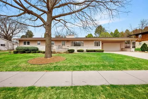 108 W Goodland St, Sun Prairie, WI 53590