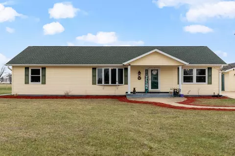 w525 Golf Course Road, Brodhead, WI 53520