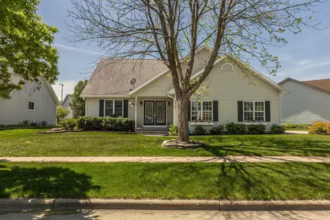 2806 1st St, Monroe, WI 53566