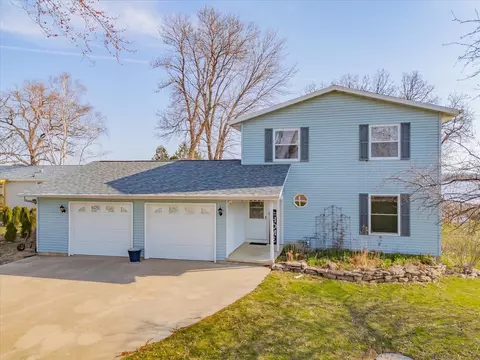 n8228 Stoney Point Road, Beaver Dam, WI 53916