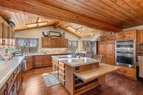 4886 Foxfire Trl, Middleton, WI 53562
