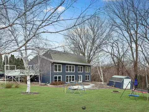 35106 Wind Walker Estate St, Prairie Du Chien, WI 53821