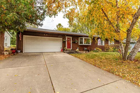 2506 Prairie Rd, Madison, WI 53711