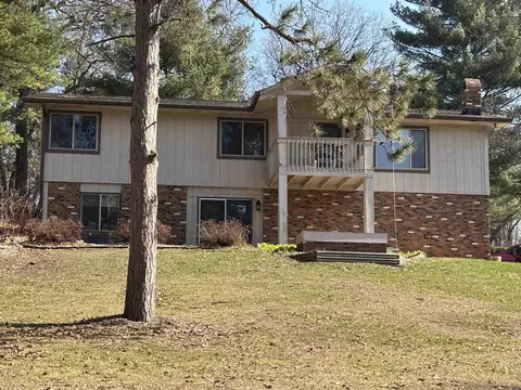 e6875 Fawn Valley Drive, Reedsburg, WI 53959