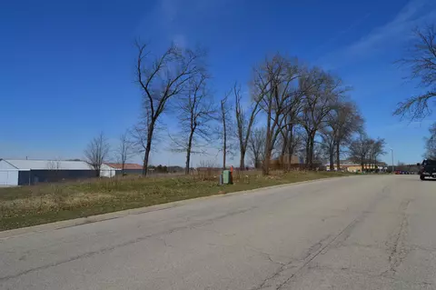 lot2 Airport Rd, Portage, WI 53901