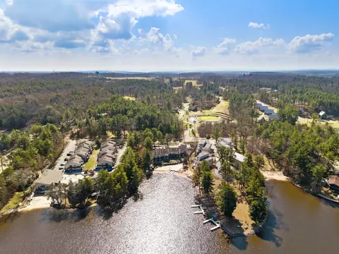 1093 Canyon Rd #605, Wisconsin Dells, WI 53965