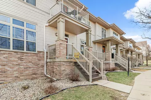8256 Starr Grass Dr, Madison, WI 53719