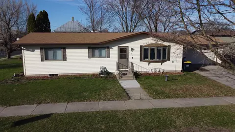 603 Mansion St, Mauston, WI 53948