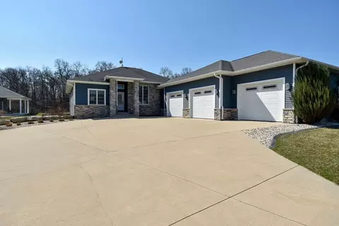13409 W Travis Trace Rd, Evansville, WI 53536