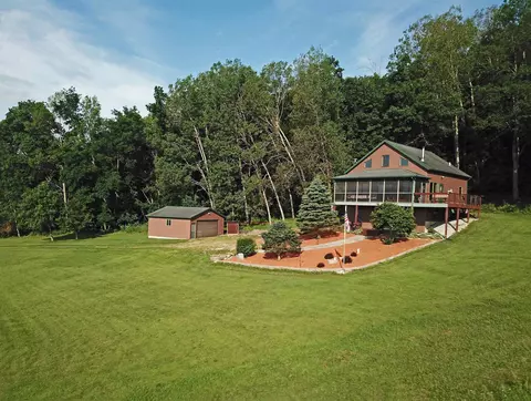 12078 River Rd, Soldiers Grove, WI 54655