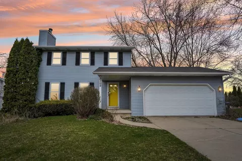 3109 Clove Dr, Madison, WI 53704