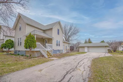 160 Marcoe St, North Fond Du Lac, WI 54937
