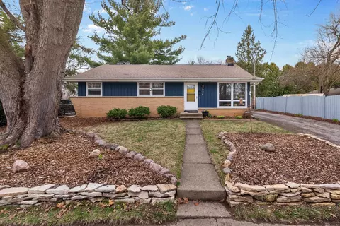 926 Havey Rd, Madison, WI 53704