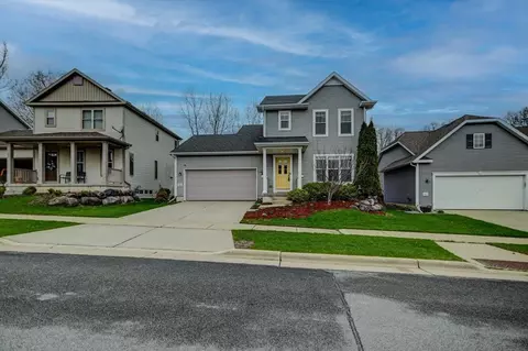 9018 Silkwood Trl, Verona, WI 53593